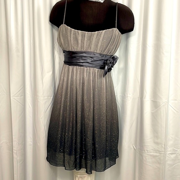 Black/Silver ombré sparkle City Studio dress Size L - Picture 1 of 9